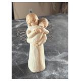 Willow tree angels embrace figurine
