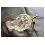 Grape pattern paper weight