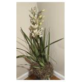 Decorative flowers in vase