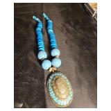 Turquoise beaded necklace