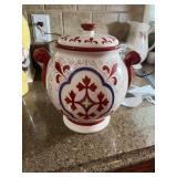 Porcelain cookie jar