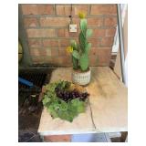 Cactus flower and a small wreath