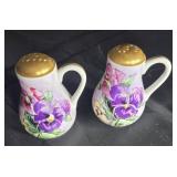 Porcelain salt & pepper shakers