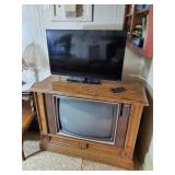 Sylvania floor model tv and Vizio 32 inch TV
