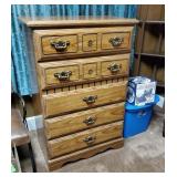 5 drawer chest of drawers approx size is 45