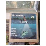 Fish attractor