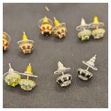 5 sets of stud earrings