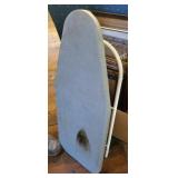 Mini ironing board