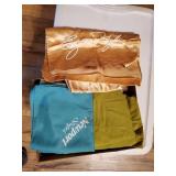 Grouping of handkerchiefs and pillow cases