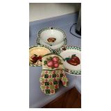 Apple plates and bowls