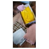 Stay warm 2 blankets and 2 throws