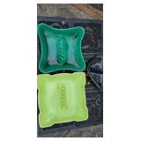 Good pair of ashtrays marked USA