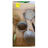 strainer & other kitchen tools