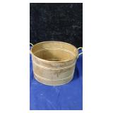 Solid copper flower pot