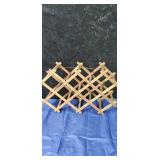 Good collapsible  wine rack