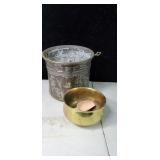 Brass pot and little pot