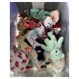 Tote of Beanie Babies (27)