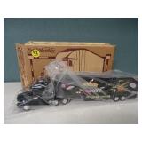 Ertl 1/64 White GMC Cab with Trailer Briggs