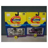 Pair Athearn HO Mack Bulldog Trucks