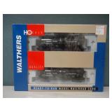 Walthers HO UTLX 16,000 Gallon Tank Cars 2 Pack
