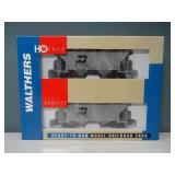 Walthers HO Trinity 100 Ton Cement Covered Hoppers