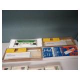 4 Walthers HO Train Car Kits