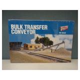 Walthers HO Bulk Transfer Conveyor