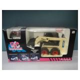 Echo Toys R/C Bobcat 753 Skid Loader