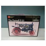 ERTL Precision 1/16 Farmall F-20