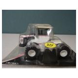 ERTL 1/64 Big Bud 500 w/duals