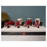 ERTL 1/64 IHC "66" Series 1 - Set of 4