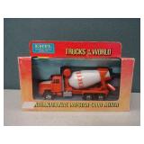 ERTL 1/64 International Paystar 5000 Mixer