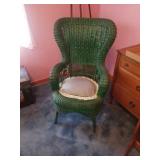 BEAUTIFUL VINTAGE GREEN WICKER CHAIR