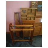 34" QUILT RACK, 20" X 16" HEART SHELF AND A 41"