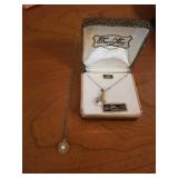 HAND ENGRAVED 12KT CULTERED PERILS NECKLACES