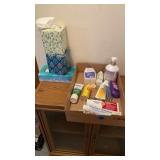 BATHROOM ITEMS INCLUDING KLEENEX