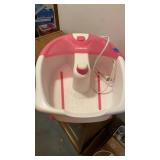 LIKE NEW CONAIR FOOT SOAKER