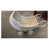WICKER BABY/ DOLL CARRIAGE
