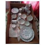 VARIOUS BAVARIA GLASS WEAR PIECES