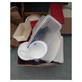 PLASTIC KITCHEN CONTAINERS A PLATIC PITCHER AND