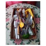 BOX OF MISC KITCHEN UTENSILS