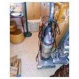 WINDTUNNEL UPRIGHT VACUUM