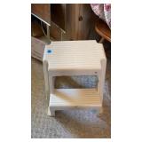STEP STOOL