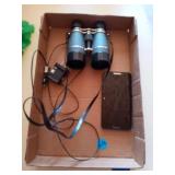 JITTERBUG CELL PHONE INCLUDING WALL CHARGER AND