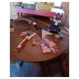 PATRIOTIC DECOR ITEMS