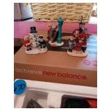 HERITAGE VILLAGE COLLECTION ACCESSORIES
15