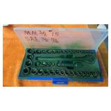 SOCKET SET- 3/8 MM 3/8 11/17