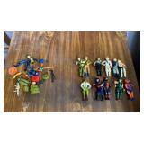 VINTAGE G I JOE FIGURES, WEAPONS AND LITTLE BROKEN