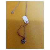 SILVER PENDANT NECKLACE