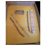 5 COSTUME JEWELRY BRACELETS